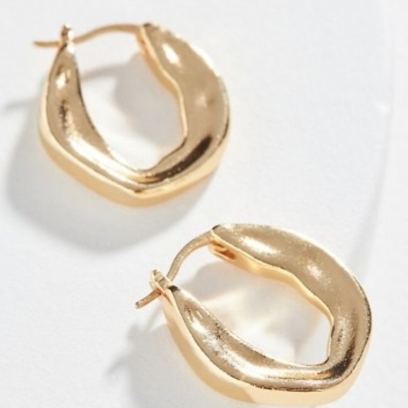 NWT Anthropologie Gilda Gold Huggie Hoop Earrings